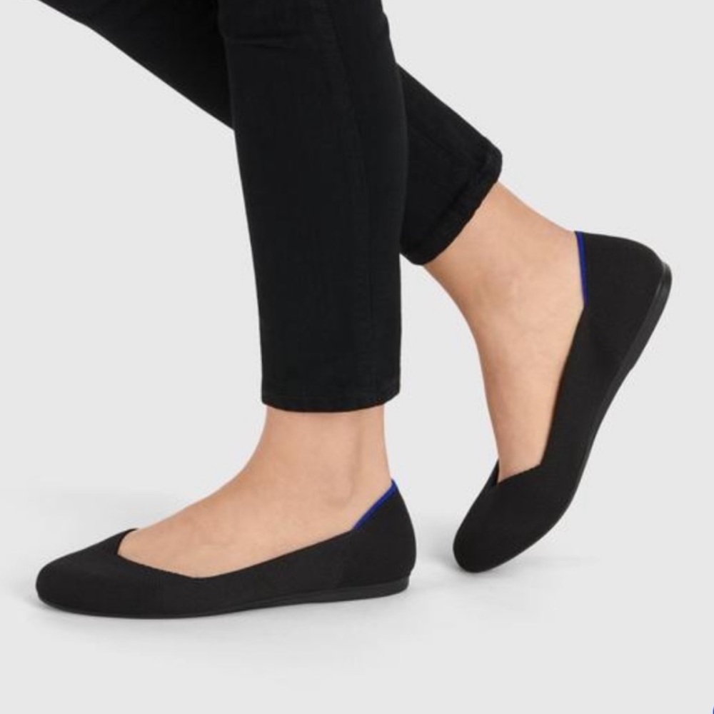 Rothys black Roy size 8.5 woman’s fl…